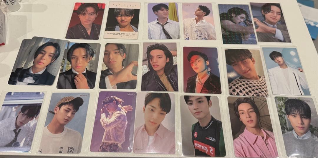

[USED] Seventeen Mingyu Chinese Lucky Drop Bonus Trading Card