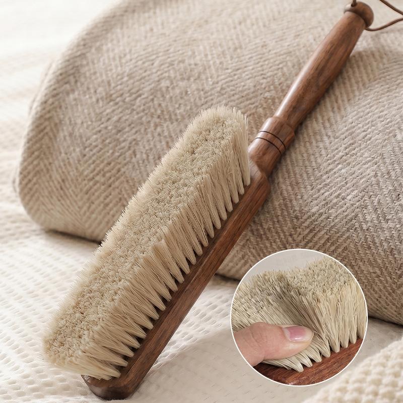 Soft-bristled Sweeper Brush Household Dust Brush Long Handle Bedroom Cleaning Brush Carpet Bed Hair Removal Brush