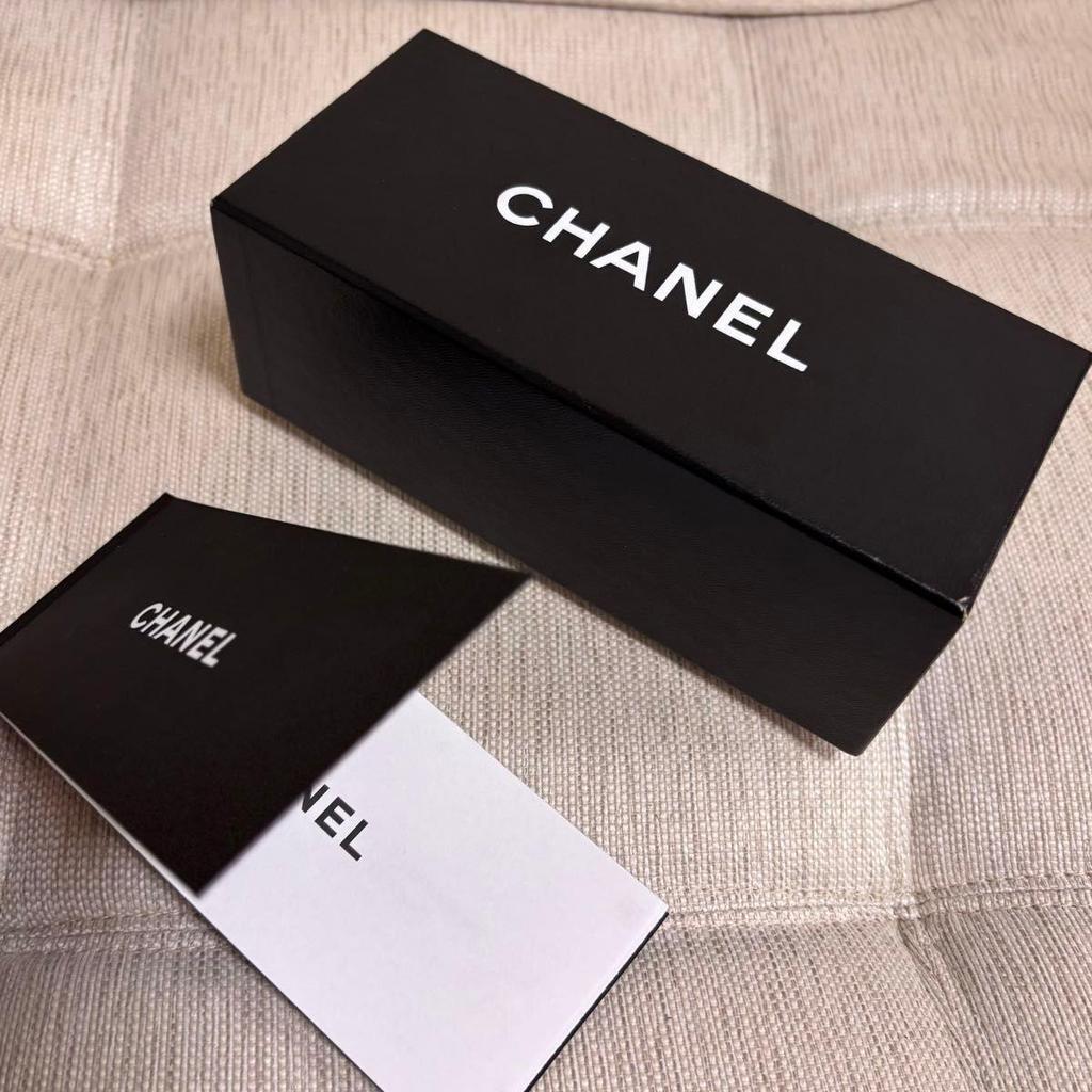 Used Limited price reduction until today chanel Chanel genuine box sunglasses box