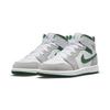 Jordan Air Jordan 1 Mid BP Scarpe da Basket Mid top per Bambini Bianco Grigio Verde Bambini di Età 3-7 Anni DC7249-103