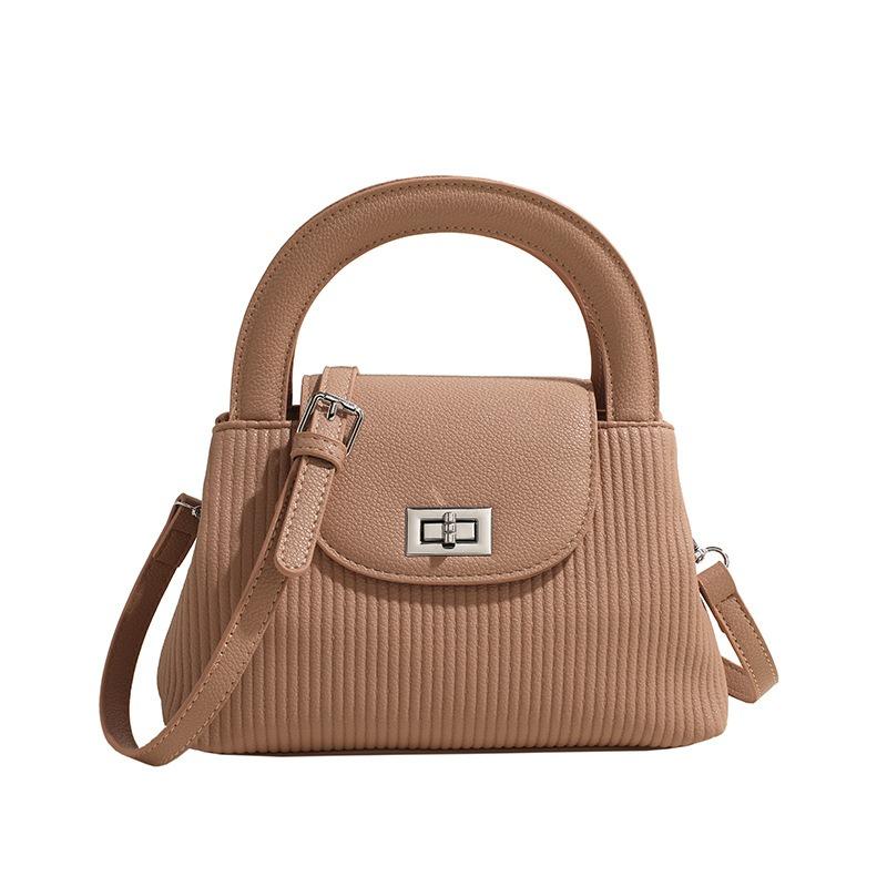 New striped simple messenger bag niche design shoulder bag trendy women's portable diagonal straddle bag