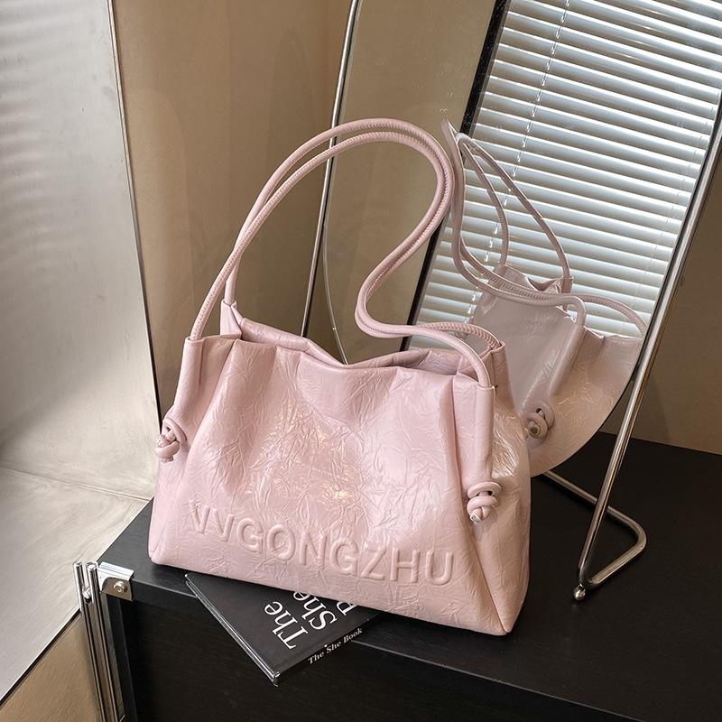 

Популярные сумки женская новая трендовая сумка через плечо с ощущением высокого класса, вместительная сумка-багет для通勤 розовый