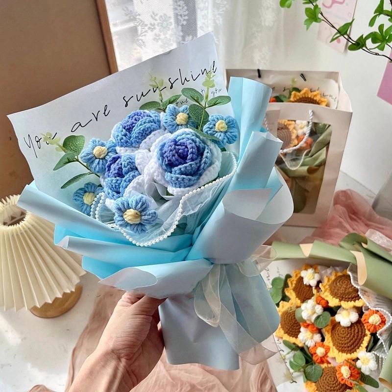 Crocheted Flower Bouquet Knitted Flowers Artificial Flowers Graduation Bouquet Party Supplies Mother's Day Gift Wedding Gifts