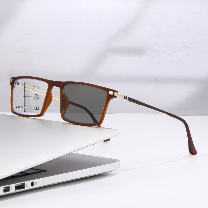 Square Multifocal Photochromic Presbyopia Eyewear for Men Women Progressive High-definition Reading Anti Blue Light Eyewear