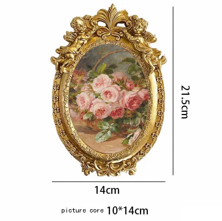 European Vintage Artistic Luxury Relief Photo Frame Resin Adornments Home Room Wall Murals Picture Frame Decoration Accessories