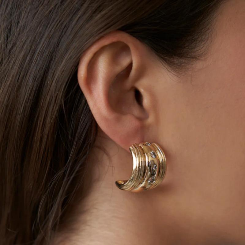 Premium Metal Simple C-Shaped Micro-Set Diamond S925 Silver Needle Earrings Stylish And Simple Must Enter Earrings
