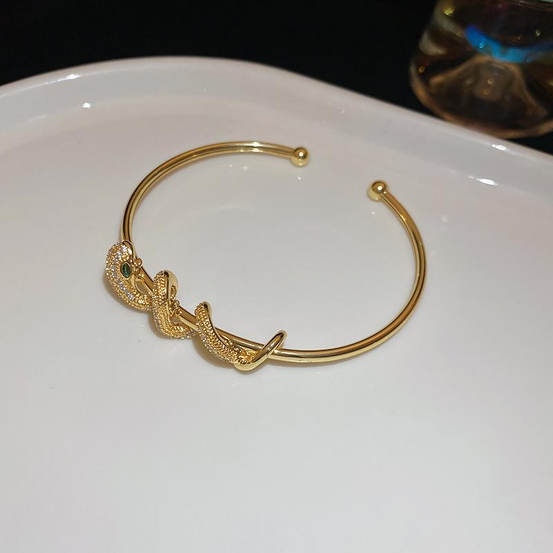 European and Winding Open Zircon Bracelet Fashionable Temperament Light Luxury High-end Jewelry for Women