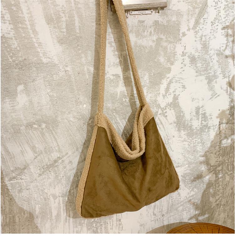 

Retro Lambswool Spliced Shoulder Bag - Autumn/Winter Fashionable and Versatile 38x5x33cm