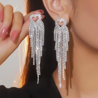 Fashion Long Tassel Love Earrings Female Temperament Luxury Shiny Inlaid Rhinestone Earrings Female Heart-Shaped Earrings 1 Pair