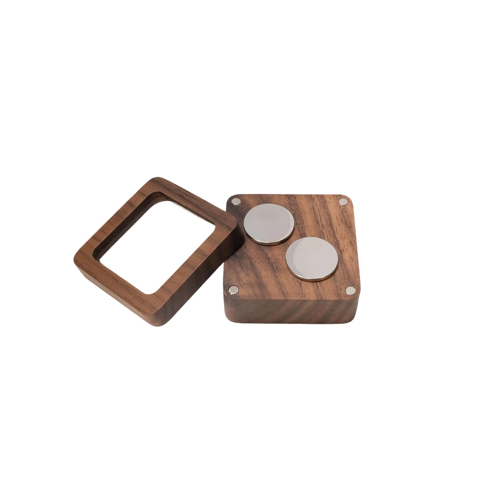 

Персонализированная Свадебная Подарочная Коробка для Друзей Жениха из Грецкого Ореха с Индивидуальной Гравировкой Жених One Size серебряный