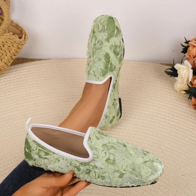 Shoes for Women 2025 High Quality Slip On Women's Flats Plus Size Casual Flats Women Round Toe Soft Bottom Outdoor Ladies Shoes