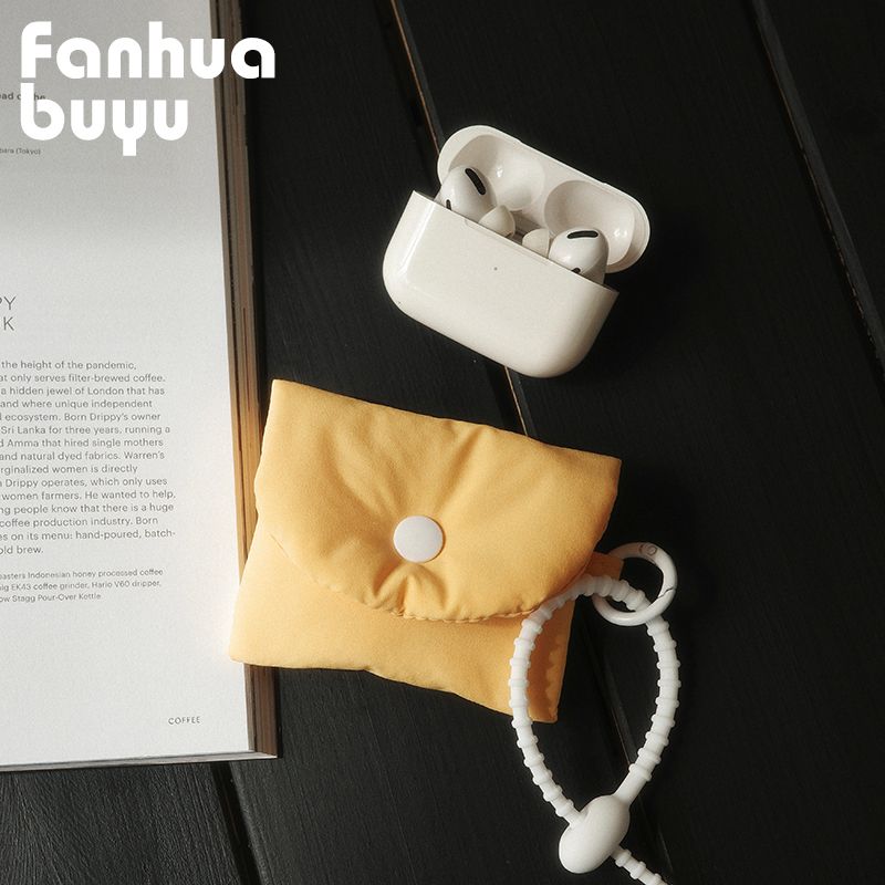 

Fanhuabuyu Cute Earphone Bag Pendant for Airpods4 Earphone Case Huawei 4e Protective Case Drop-Proof and Portable Yellow