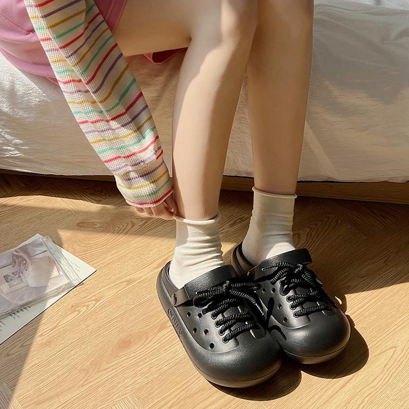 Móda 2025 Módní šněrovací pantofle pro ženy Platformové dřeváky Měkké EVA Letní boty 2 způsoby nošení Dívčí domácí plážové nazouváky Streetové sandály