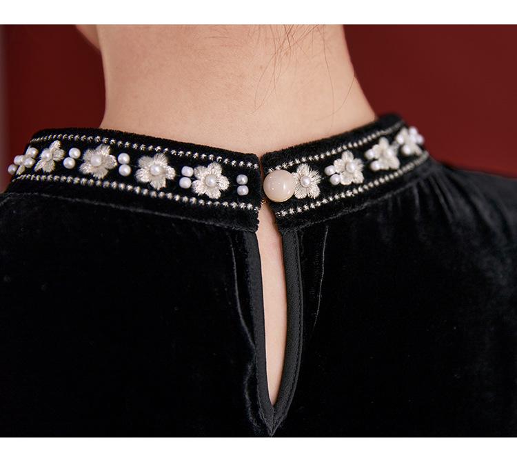 Festive Velvet Silk Dress: Round Neck, Solid Color, Mid-Length Skirt for Women 1983