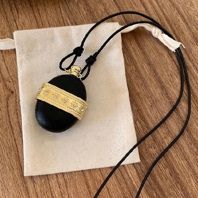 Collana Delicata a Forma di Fiaschetta da Vino Gioielli da Collo in Legno Gioielli per la Clavicola con Catena Regolabile per l'Uso Quotidiano o Feste