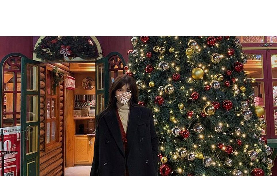 Hepburn-Style Women's Woolen Coat: Loose, Mid-Length, Thickened Black Winter Outerwear