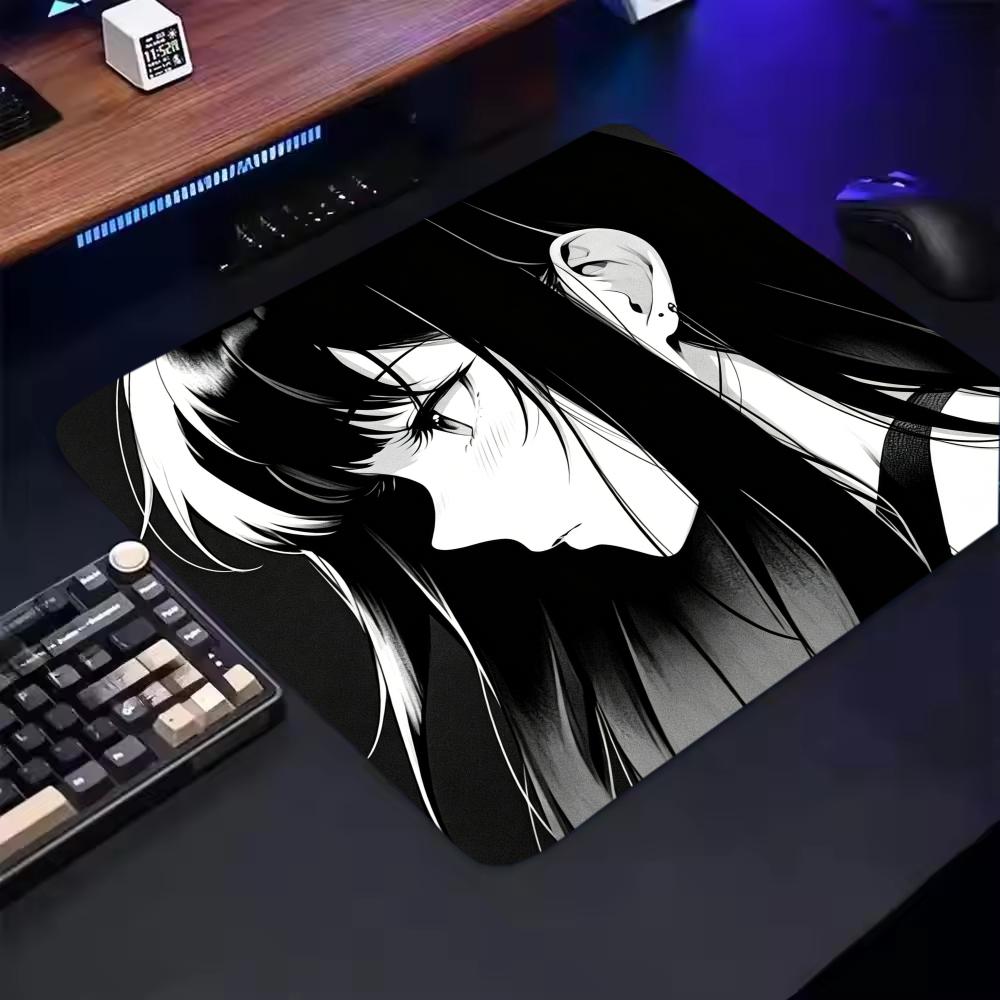 Black White Manga Anime Girl Square Mouse Pad Computer Office Game Table Mats Rubber Anti‑slip Mousepads Dark Decor Desk Pads