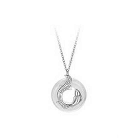 Auspicious Koi Chalcedony Necklace for Women - Luxurious Chinese Style with Safety Buckle and Clavicle Chain.