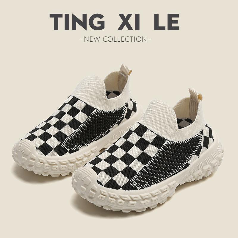 Kids Breathable Flyknit Soft Soled Casual Sports Sneakers For Boys And Girls