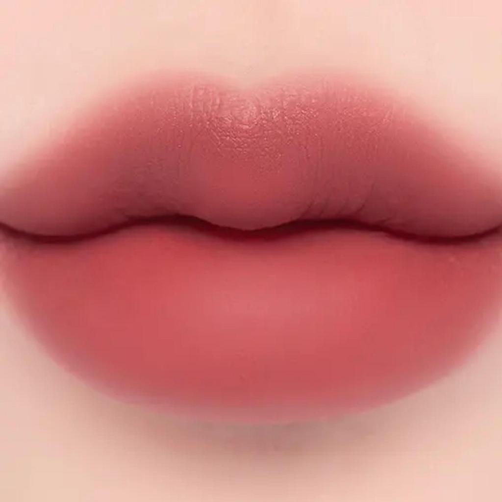 LAKA Sperriger matter Lippenstift, 4 g
