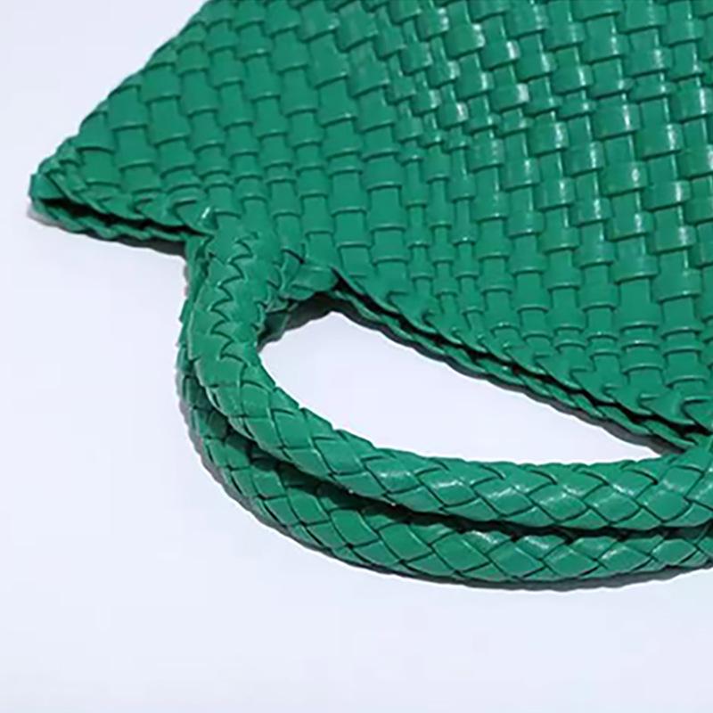 Women's Large Fashionable Woven Tote Bag - Versatile Double-Wrist Mother-Child Shopper