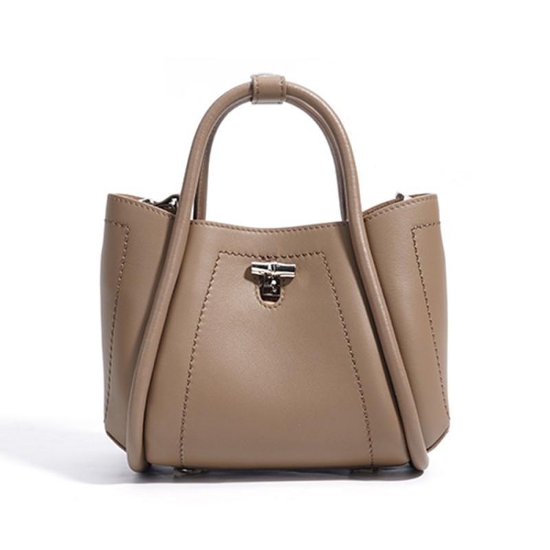 

Leather Handbag Simple Versatile Commuting Fashionable High-end Women Stylish Small Bag Portable Single Shoulder Crossbody 18x12x16cm