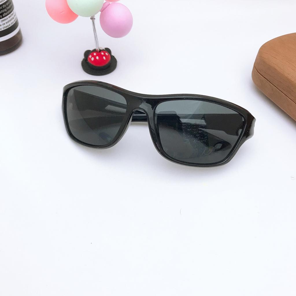 Children'S Bright Black Frame Sports Going Out Eye Protection 3D Three-Dimensional Sunshade Sunscreen Glasses