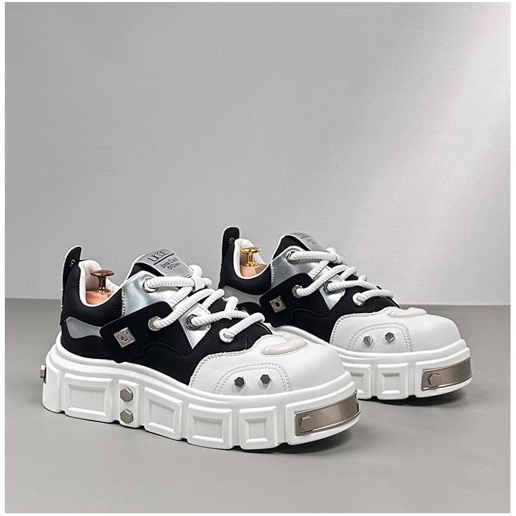 Nouvelles Baskets Décontractées Homme Automne/Hiver à Semelles Épaisses Confortables Chaussures d'Extérieur Antidérapantes et Résistantes à l'Usure Tendances et à la Mode