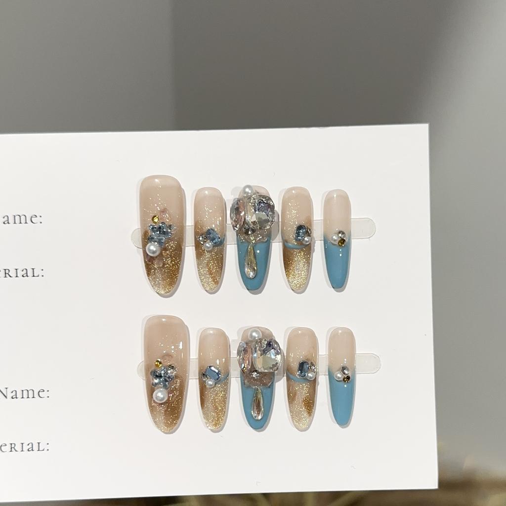 Women Press‑On Nails Pure‑Handmade Amber Cat‑Eye Pile Rhinestone Sparkling Light‑Luxury False Nail Patches