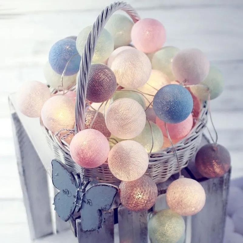 USB LED Cotton Ball String Lights for Holiday Room Decoration