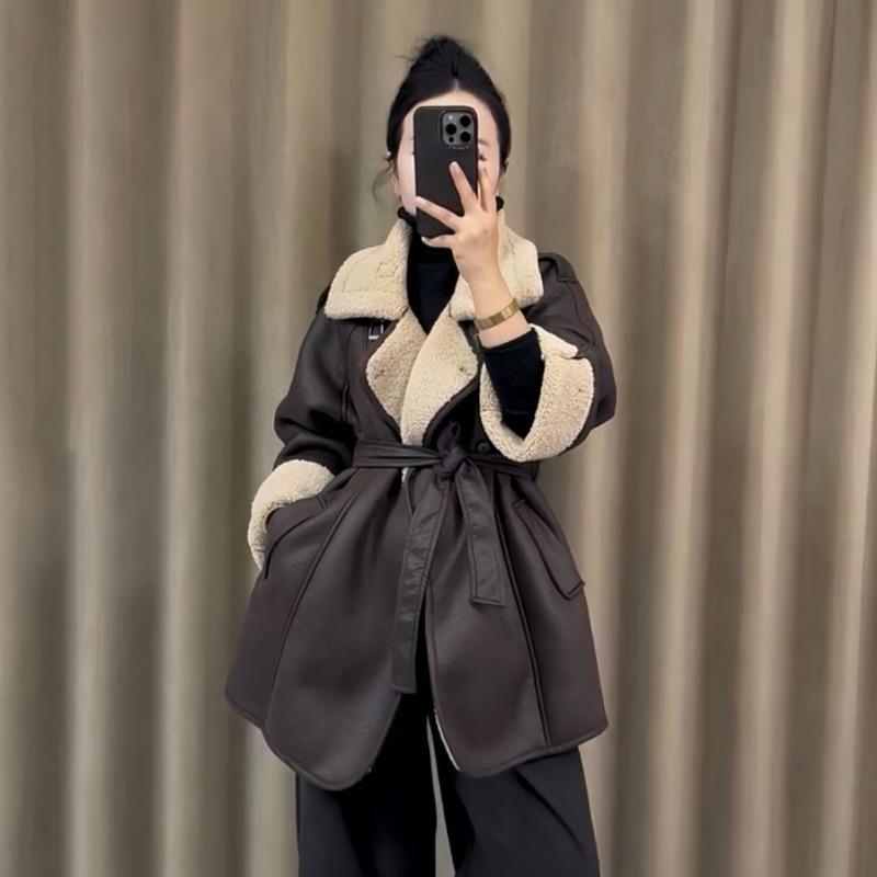 Today's Fashion Casual Lamb Wool Coat Women's Winter High Sense Retro Thickened Warm Coat Tide