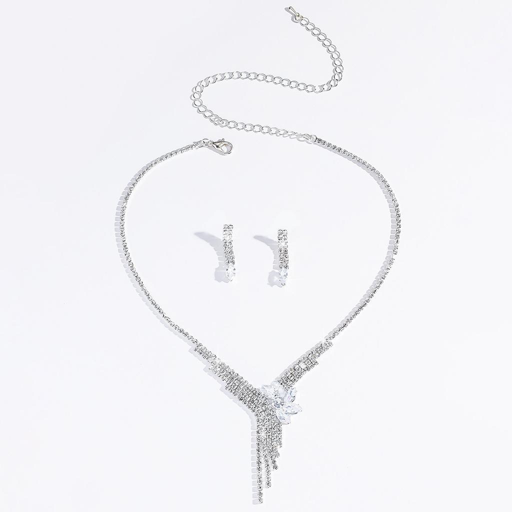 Luxury Temperament Beautiful Loose Diamonds Zircon Jewelry Set Necklace Earrings Set Chain Bridal Jewelry