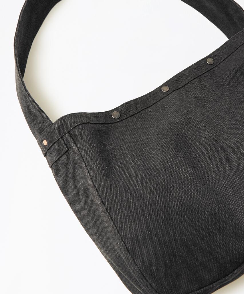 Outstanding Newspaper Bag_Black