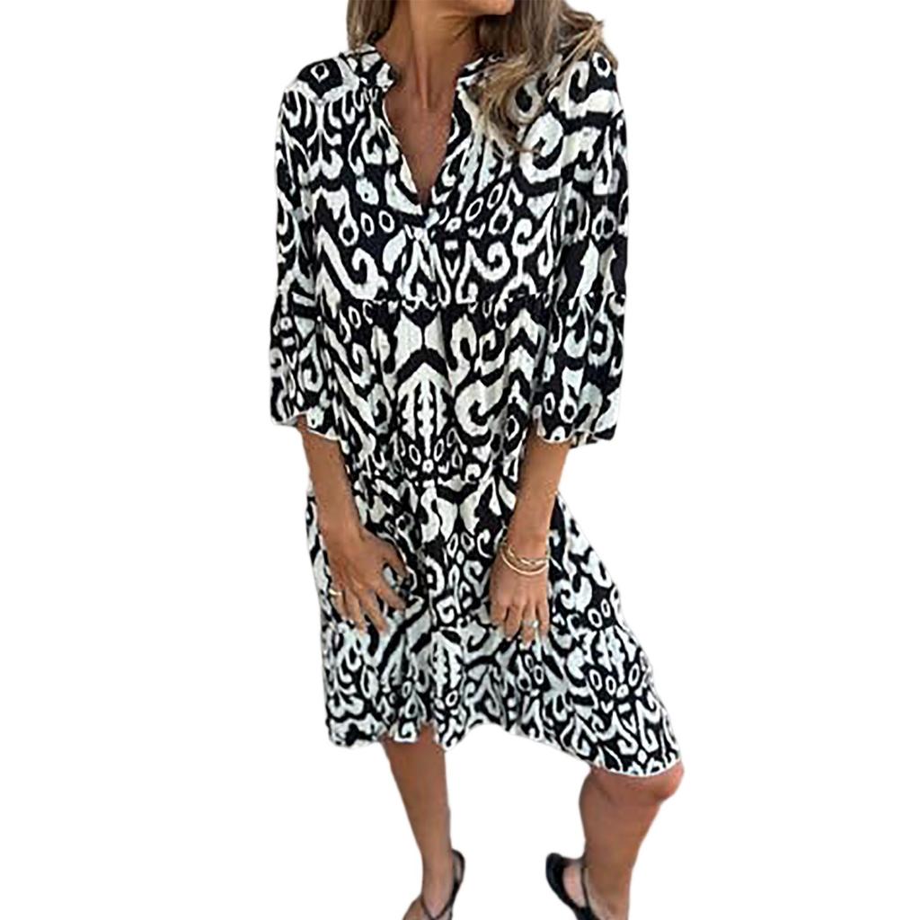 Women's Fashionable V-neck Fresh Printed Temperament Five Quarter Sleeve Dress