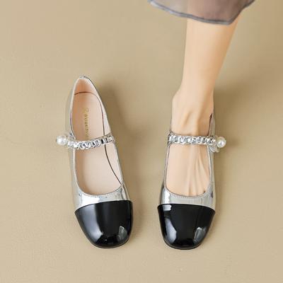 Mary Jane Women's Shoes 2025 Summer New Fairy Style Single Shoes Flat Pearl Buckle Belt Versatile Round Head Small Leather Shoes Women