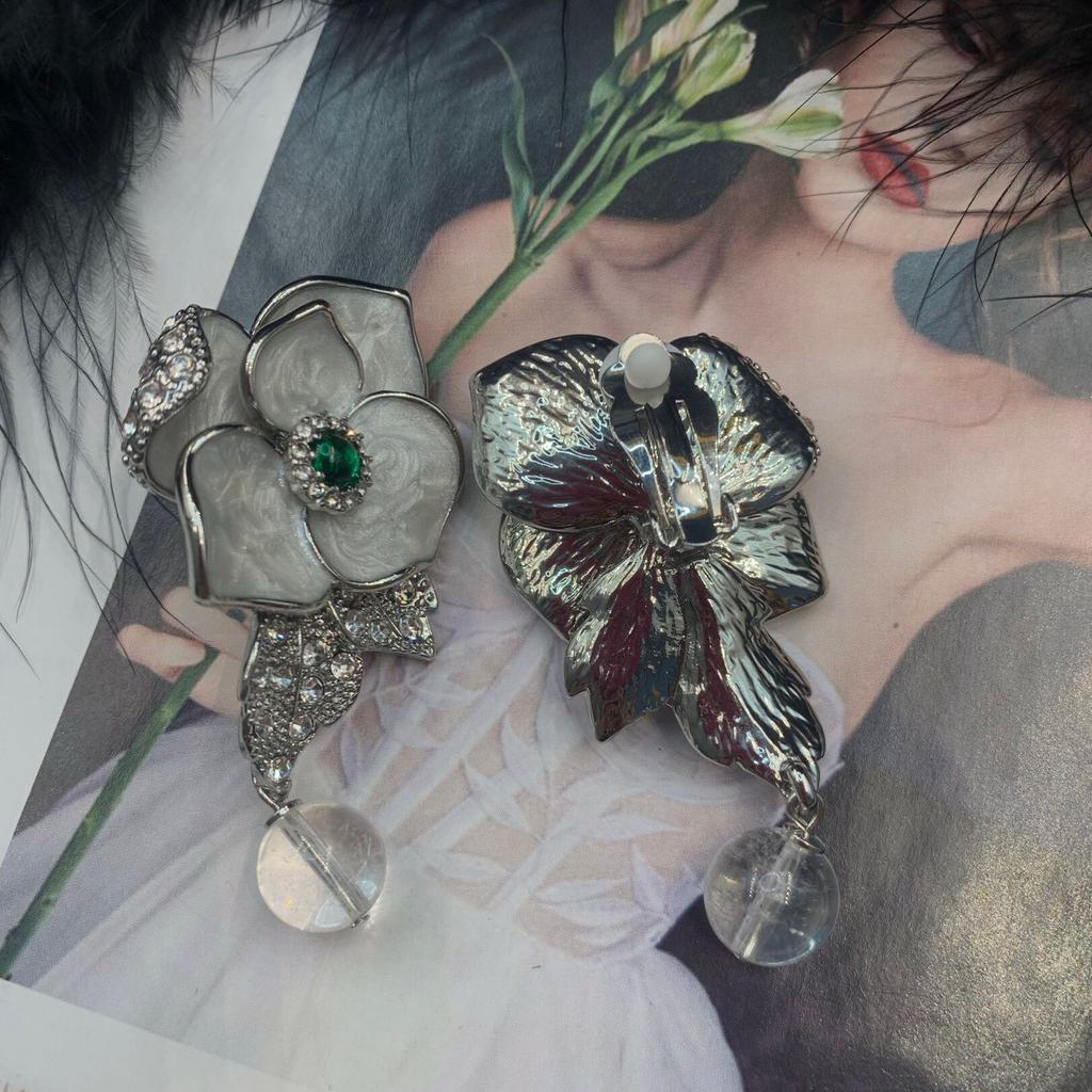 Vintage Necklace Earrings Ear Stud Clip Brooch Bracelet Women Popular Newest High Quality Qingdao