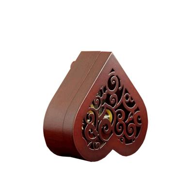 Music Box Wooden Heart Shape Music Box Creative Decorations Holiday Gifts for Men Women Friends