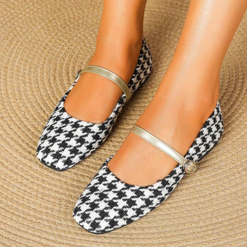Fashion Flat Shoes for Women 2025 Spring and Autumn Mary Jane Women French Flat Shallow Ladies Shoes Plus Size Women's Shoes 42 43 44