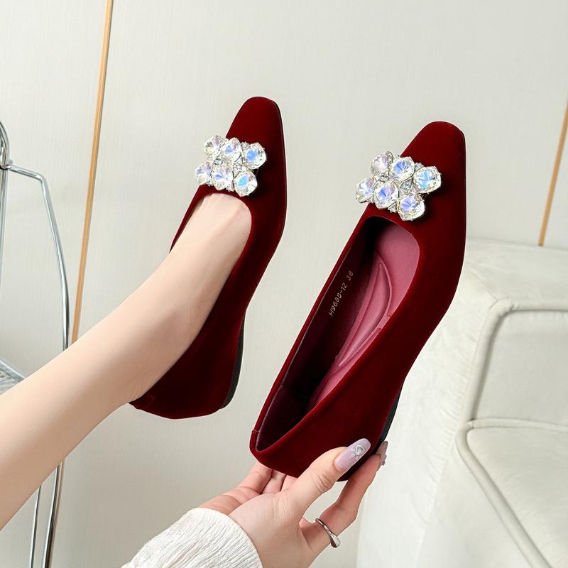 Fashion 2025 Fall Winter Women Slip-On Shoes Square Toe Rhinestone Suede Burgundy Low Heel Single Shoes New Arrival