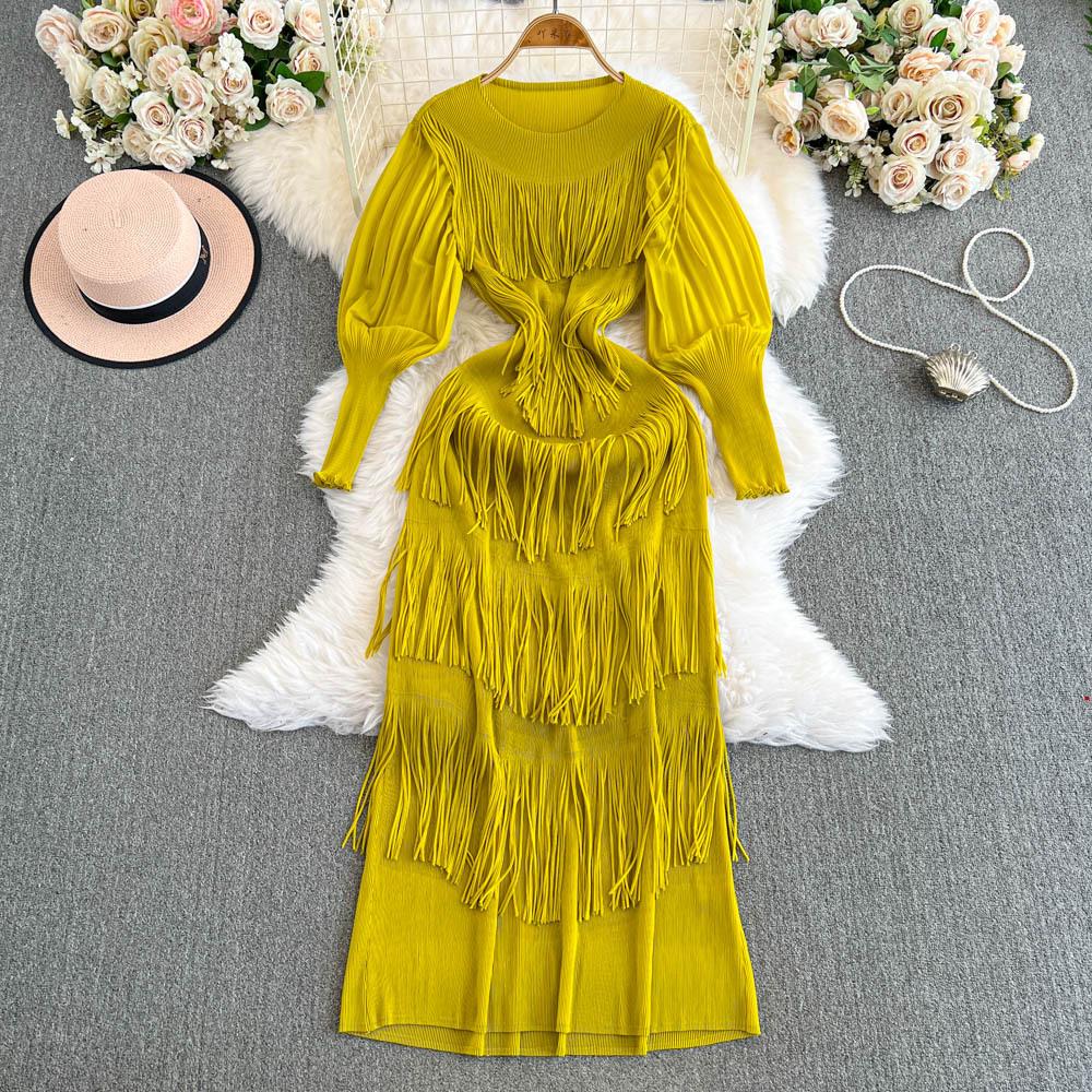 

Miyake Multi-layer Fringed Pleated Dress Spring and Summer Seven-quarter Sleeves Fashionable and Thin, Drape Round Neck Cake Dress One size жовтий