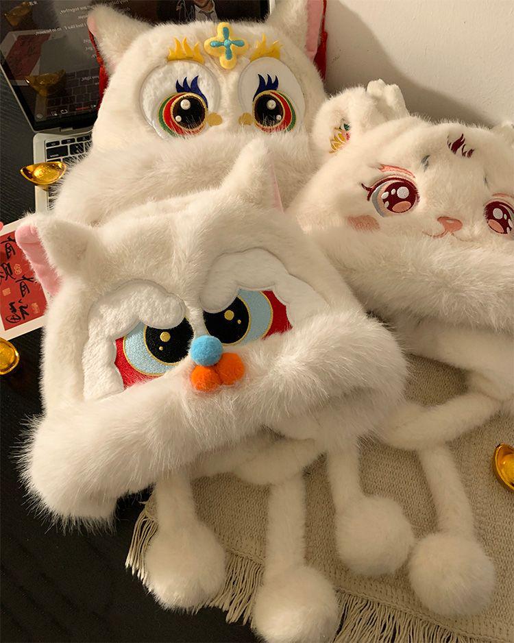 Women's Cute Black Toothless Plush Hat: Fleece-lined, Thick, Warm, Cold-proof, Ear-Protecting Winter Riding Hat.