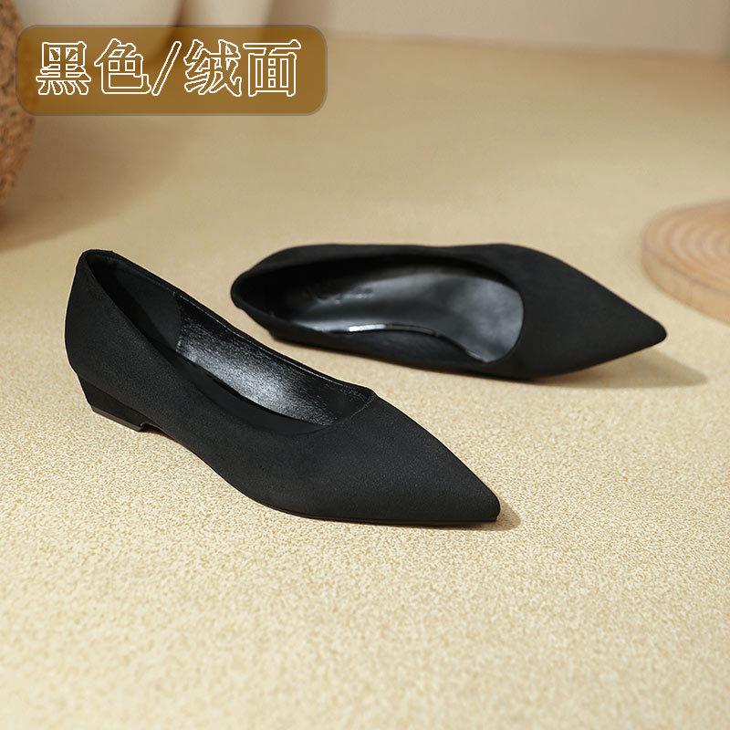 

Черные темпераментные туфли на толстом каблуке, не утомляющие ноги, профессиональная рабочая обувь женская, новые весенне-осенние 2025 года, с острым носком, с открытым верхом, на низком каблуке, одинарные туфли 40