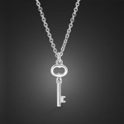 Einfache und vielseitige Damen Schlüsselbein-Halskette Schlüsselanhänger Halskette Elektroplattierter dicker Rhodium-Goldschmuck