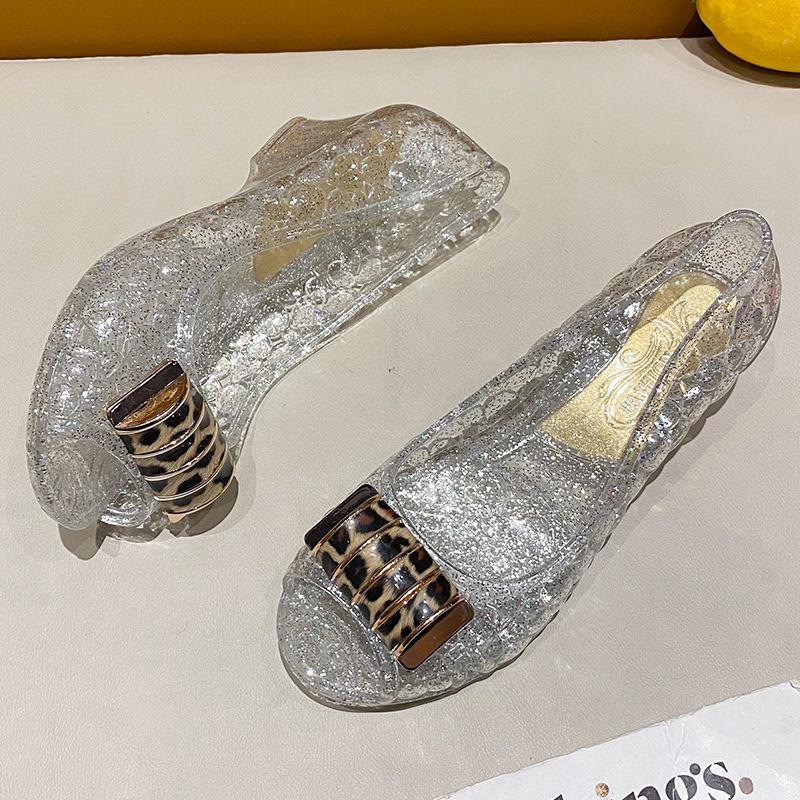 

Модные босоножки для девочек на высоком каблуке с противоскользящими и универсальными летними носками, подходящие к верхней одежде с кристаллами 40