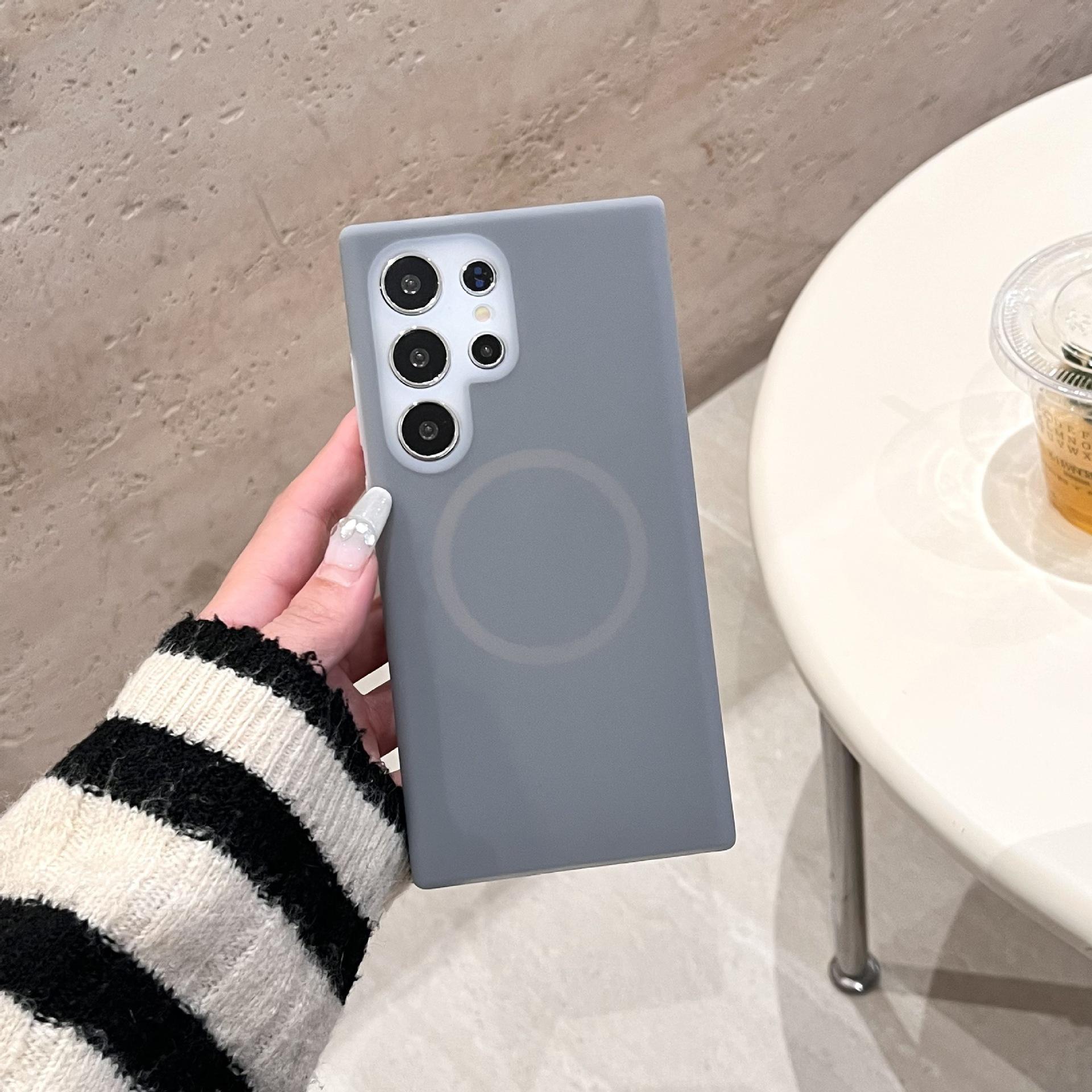 

Samsung S25 Ultra Liquid Jelly Magnetic Suction Phone Case Suitable for S24 Skin Feeling S23FE Full Inclusive Anti Fall Protection Case S25Ultra