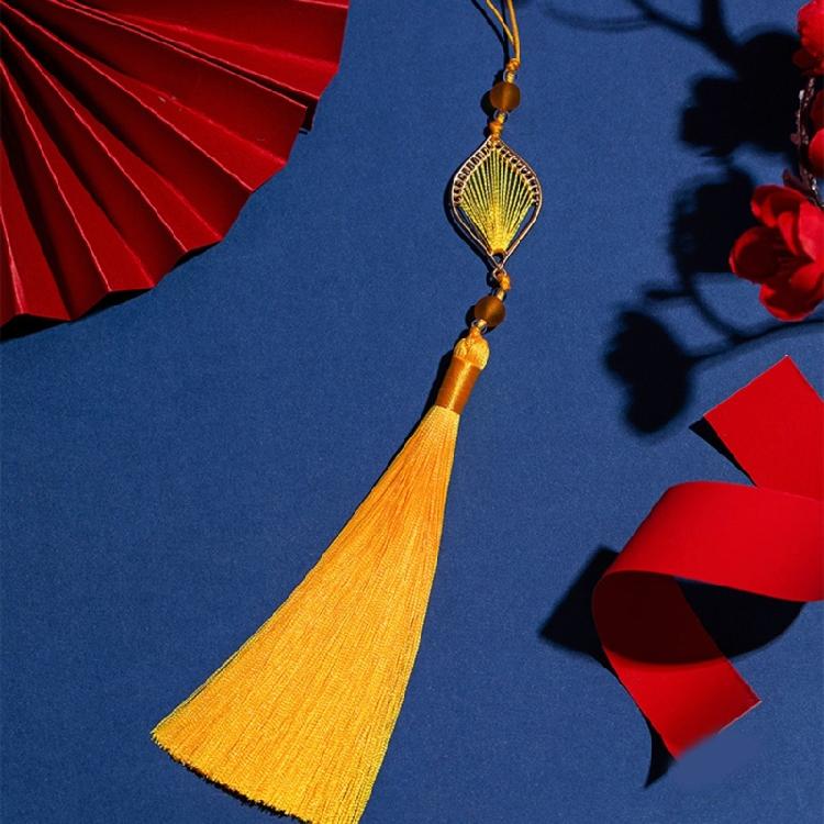 Tassels Adornment Colorful Hanging Pendant Bag Decoration Tassels Suitable for Purse Decors and Holiday Souvenirs