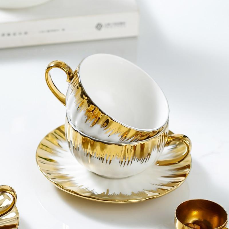 3-piece Set, Ceramic Cup with Sauce, Espresso Cup and Sauce, Ceramic Coffee Cup and Gold Jewelry Sauce Set, 2.5-ounce Demitas