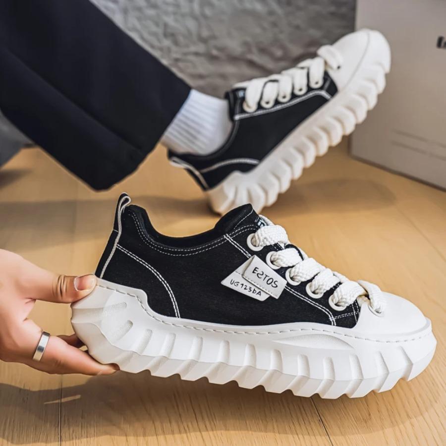 Classic Series Men's Large-sized Soft-soled High-heeled Canvas Casual Sneakers Are Breathable,Fashionable and Versatile Sneakers