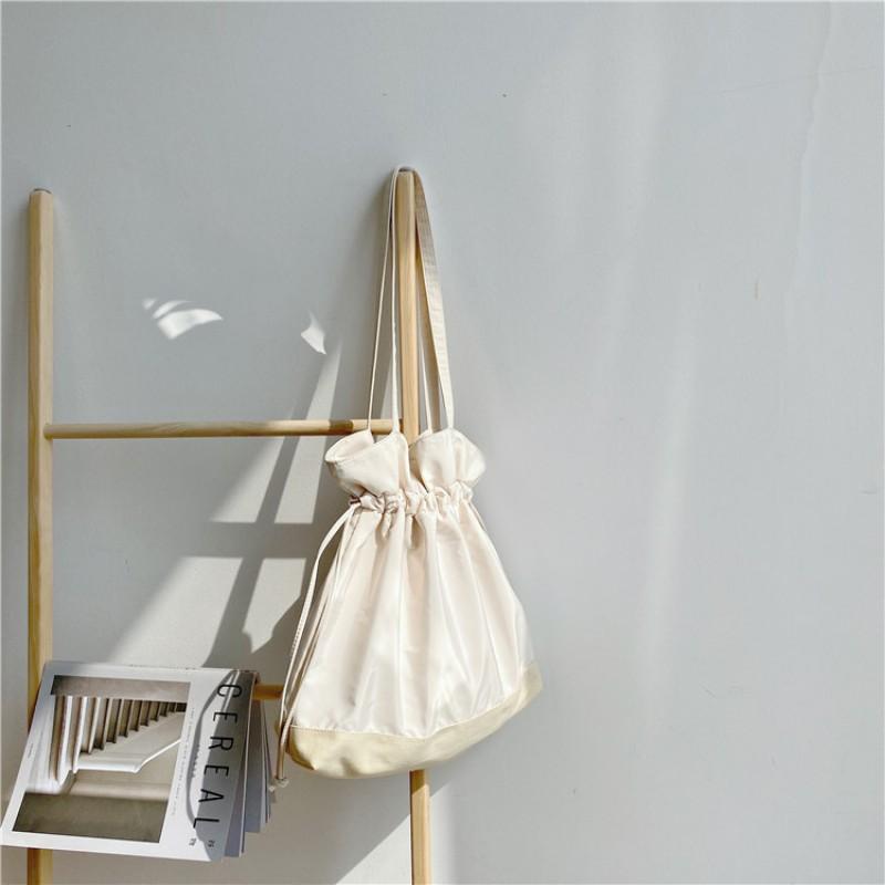 Korean Style Nylon Casual Shoulder Bag Women s Drawstring Pleated Niche Commuter Large Capacity Lazy Tote белый