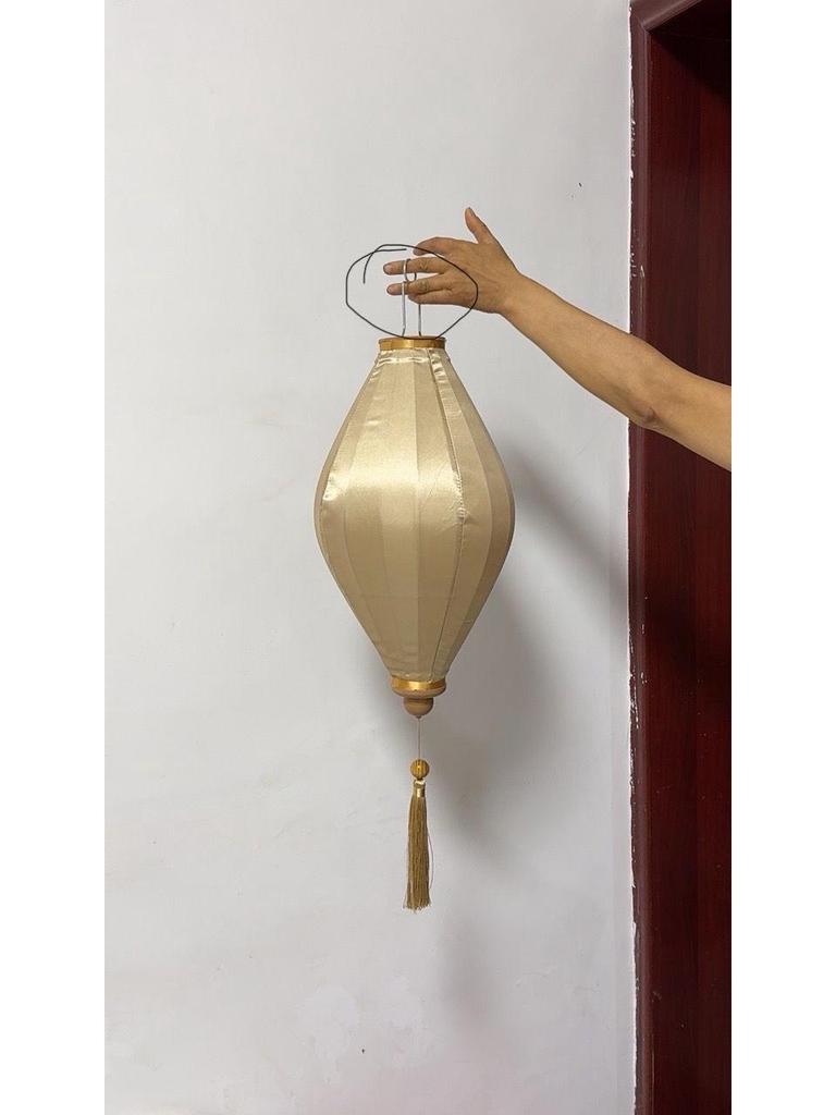 Waterproof Silk Chinese Lanterns for Outdoor Wedding & New Year Decor - Classical Vietnamese Design
